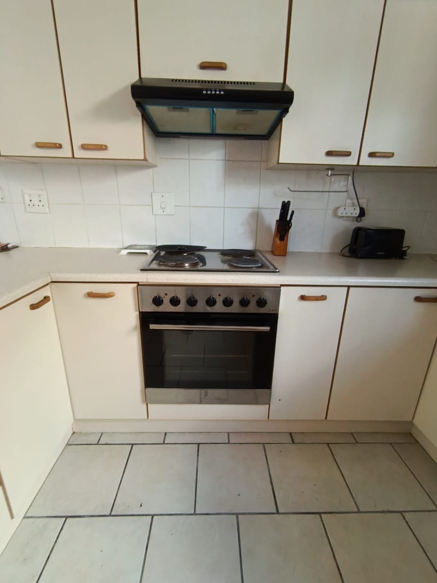 2 Bedroom Property for Sale in Jeffreys Bay Central Eastern Cape
